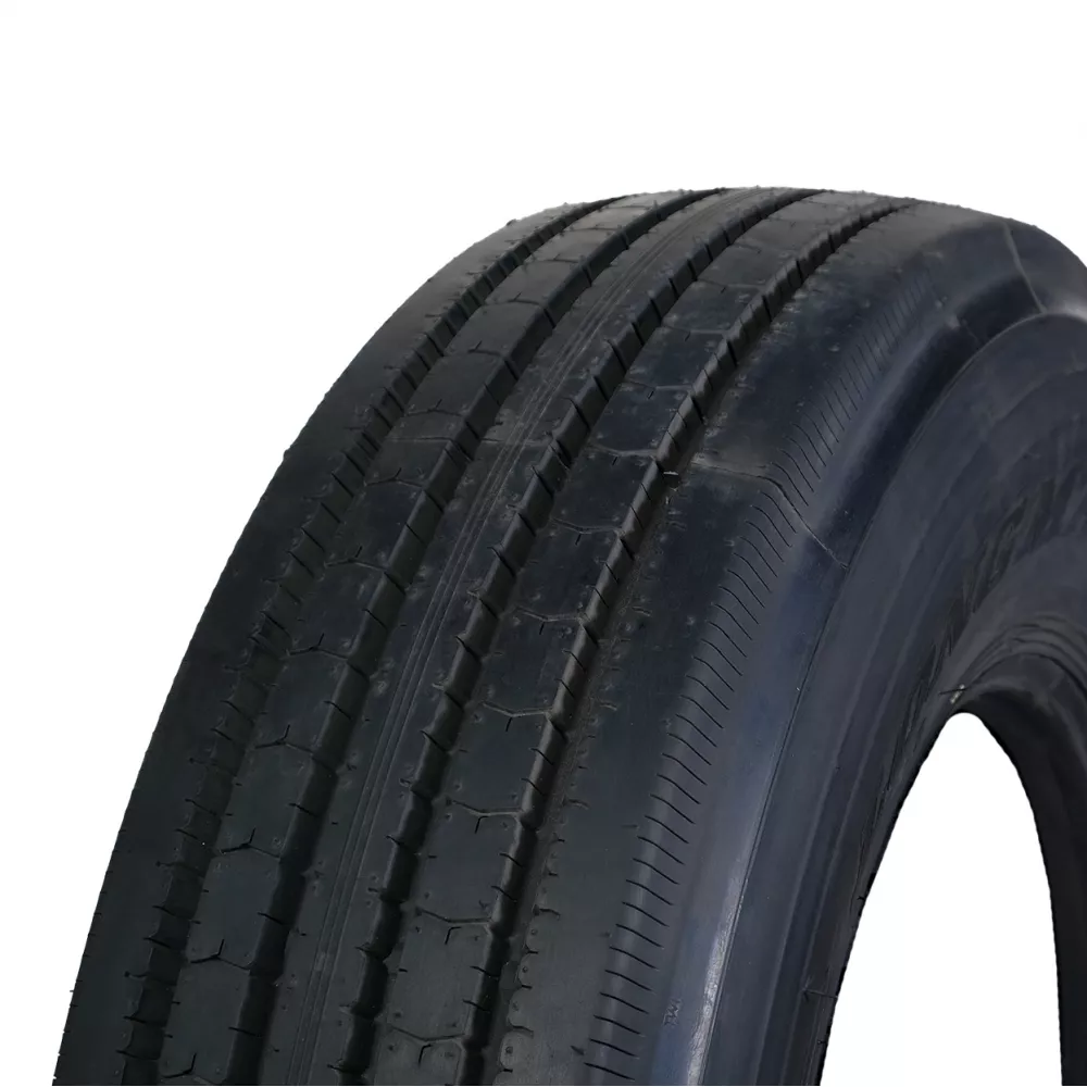 Грузовая шина 295/80 R22,5 Long March LM-216 18PR в Угнеуральском