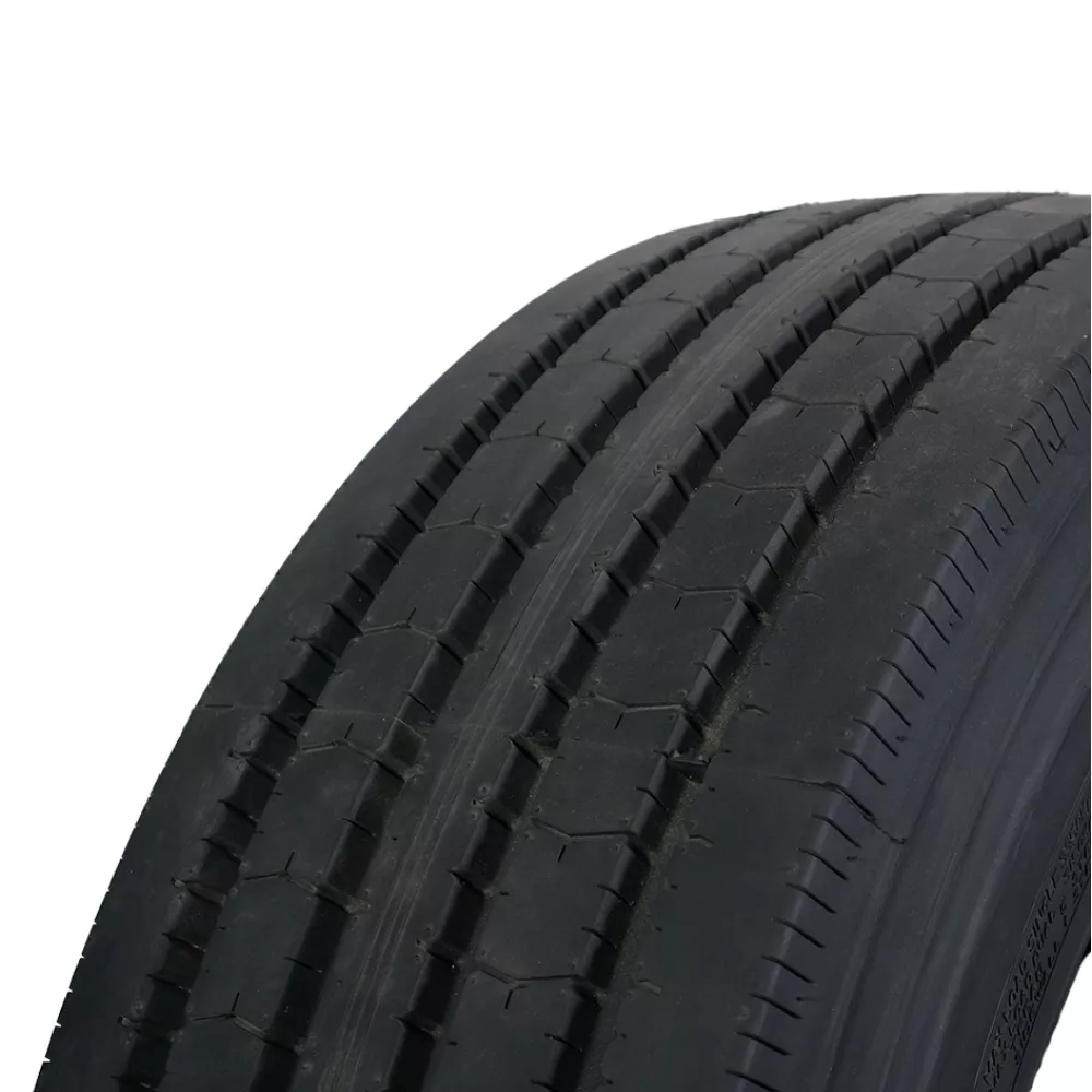 Грузовая шина 285/70 R19,5 Long March LM-216 18PR в Угнеуральском