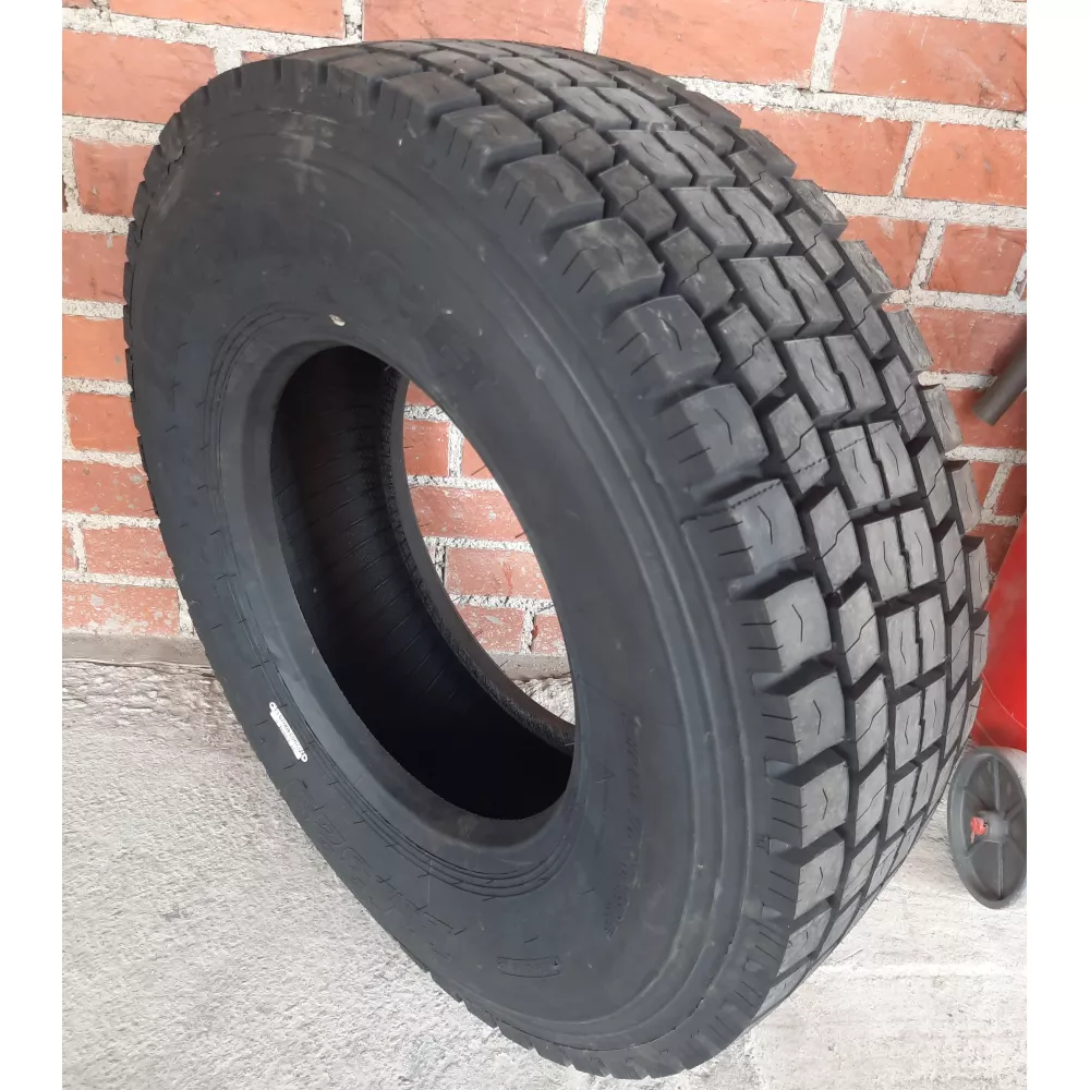 Грузовая шина 305/70 R19,5 Long March LM-329 18PR в Угнеуральском